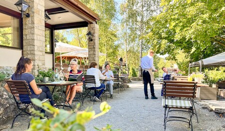 Singlereise nach Franken im Polisina mit Biergarten