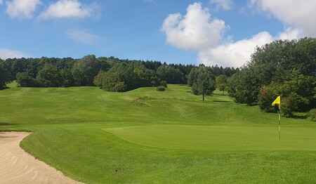 Golf für Singles inmitten des Naturparks Spessart buchen bei singlereisen.de