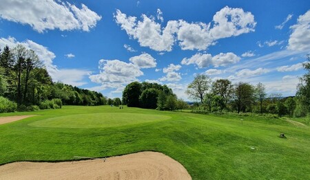 Golf für Singles inmitten des Naturparks Spessart buchen bei singlereisen.de